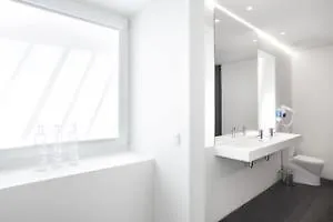 Lisbon Serviced Apartments - Ascensor Da Bica